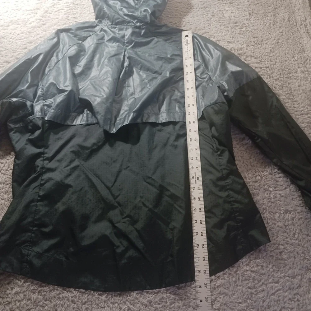 Nike Windrunner 804947-392 Womens XL‎ Black Hooded Running Windbreaker Jacket